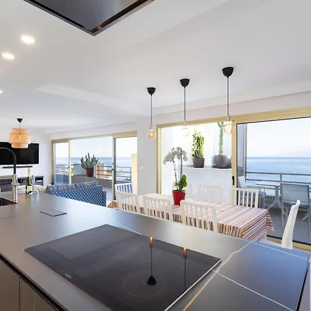 Lujoso Frente Al Mar Con Terrazas, Aire Acondicionado Y Wi-fi En Tenerife - Es-279-8 Apartmán