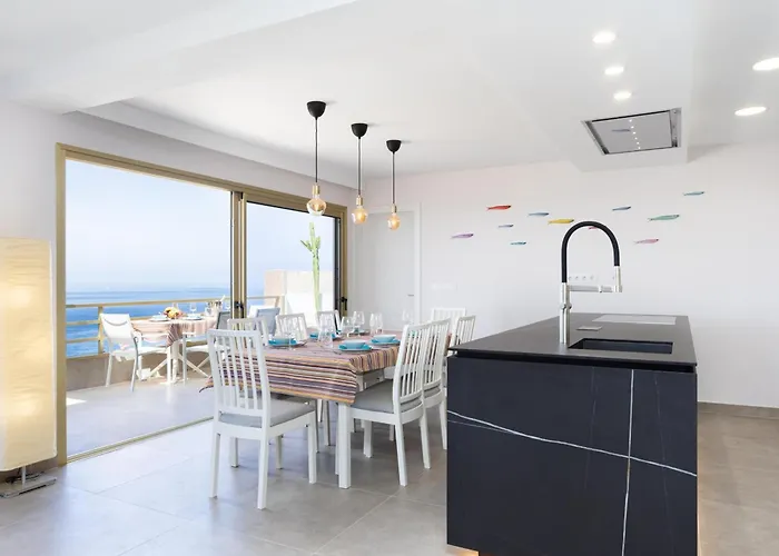 Lujoso Frente Al Mar Con Terrazas, Aire Acondicionado Y Wi-fi En Tenerife - Es-279-8