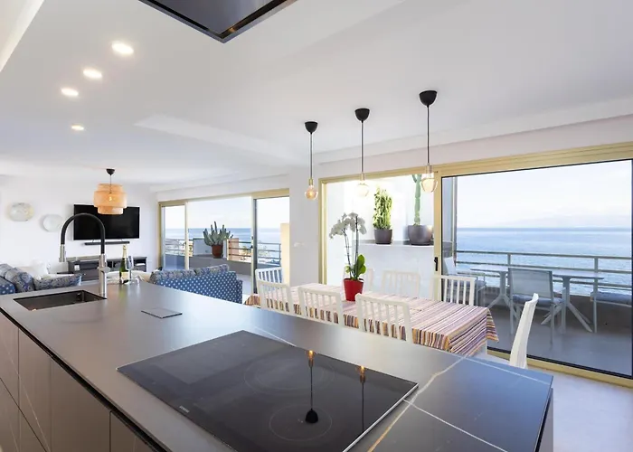 Lujoso Frente Al Mar Con Terrazas, Aire Acondicionado Y Wi-fi En Tenerife - Es-279-8 Daire